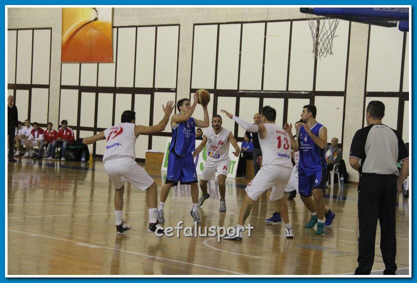 121223 Aquila 270_tn.jpg
